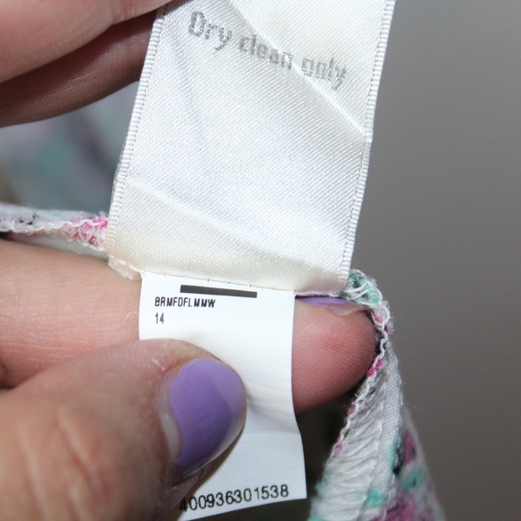 LC Lauren Conrad Floral Skater Dress Cut out - Picture 7 of 8